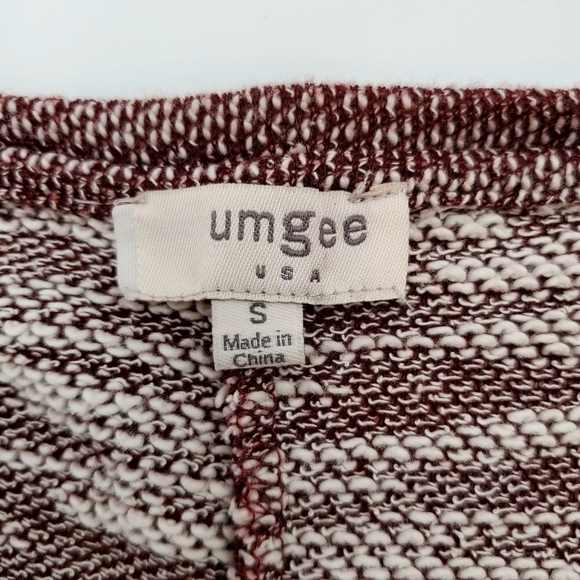 Umgee Colorblock Long Sleeve Cozy Top - Picture 8 of 8